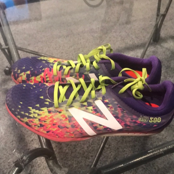 New balance neon purple running spikes MD 588 - Picture 2 of 4
